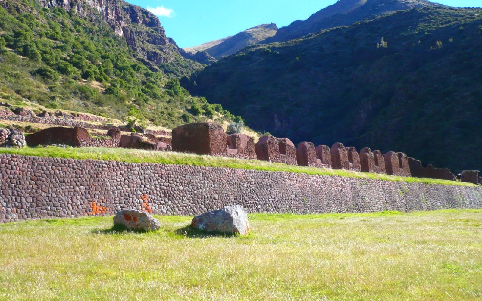 huchuy-qosqo-trek-machu-picchu-2days